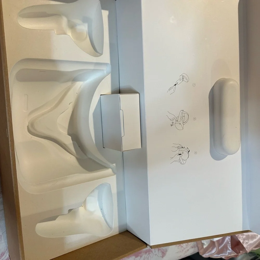 Meta Quest 2 VR Headset - White